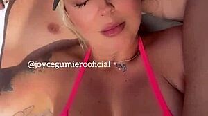 Loira's poolside massage and anal play in Cancun