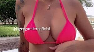 Loira's poolside massage and anal play in Cancun